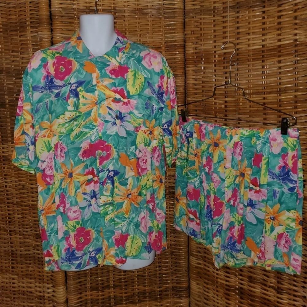 Vtg. Jams World Tiger Lily Aloha Shirt Short Set L